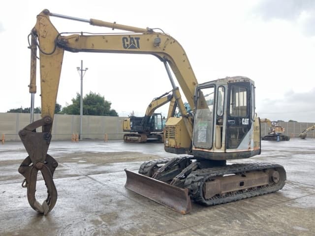 EXCAVATOR — Auction (lot 8461-136)