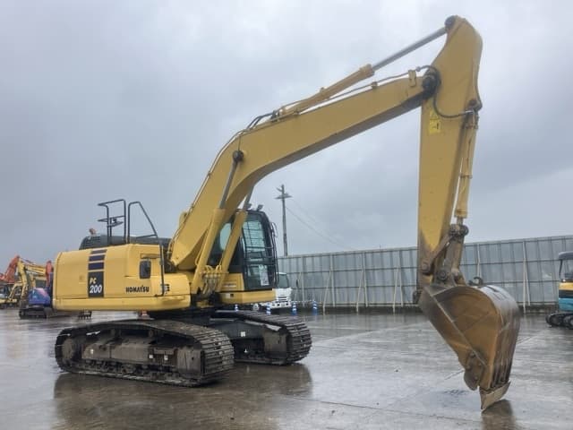 EXCAVATOR — Auction (lot 8461-137)