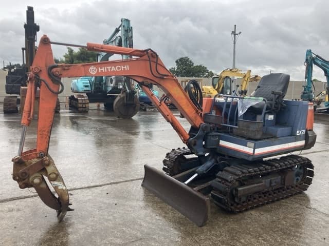 MINI EXCAVATOR — Auction (lot 8461-140)
