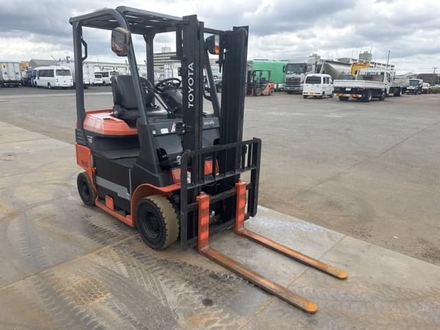 Battery Forklift — Auction (lot 8461-14003)