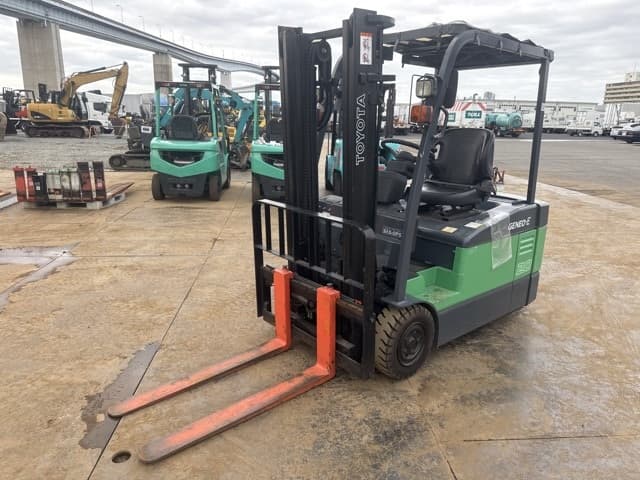 Battery Forklift — Auction (lot 8461-14007)