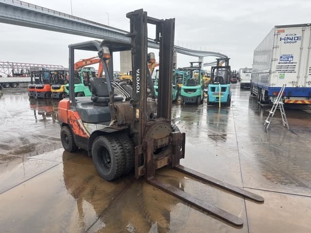 Forklift — Auction (lot 8461-14008)
