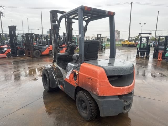 Forklift — Auction (lot 8461-14008)
