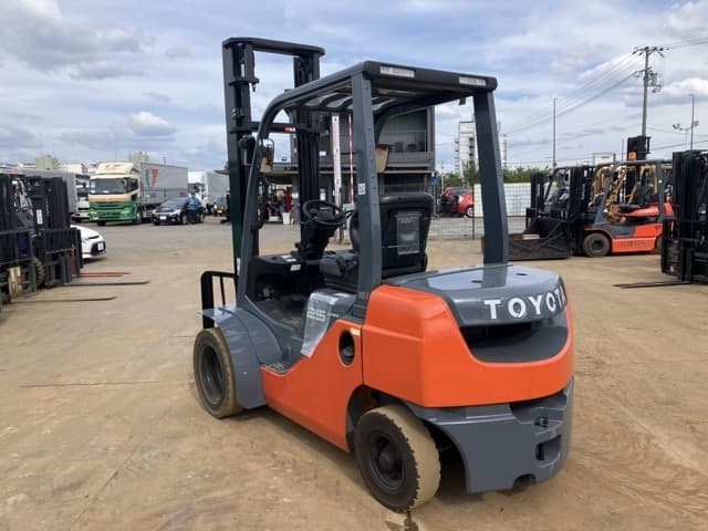 Forklift — Auction (lot 8461-14018)