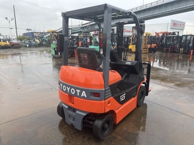 Battery Forklift — Auction (lot 8461-14020)