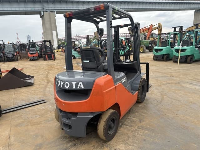 Forklift — Auction (lot 8461-14028)