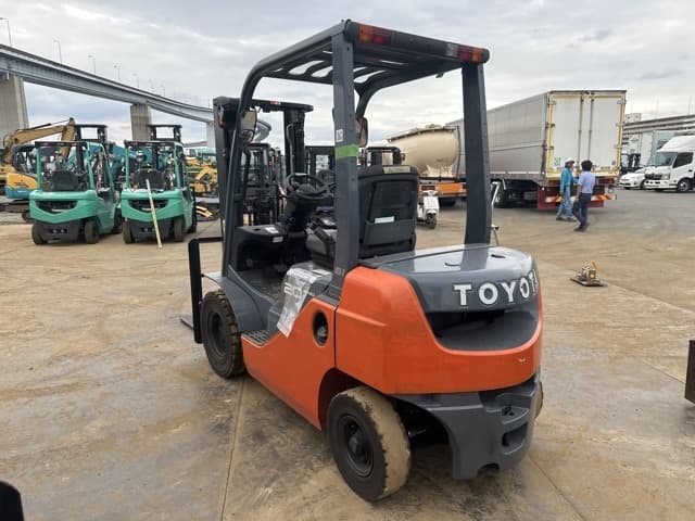 Forklift — Auction (lot 8461-14028)