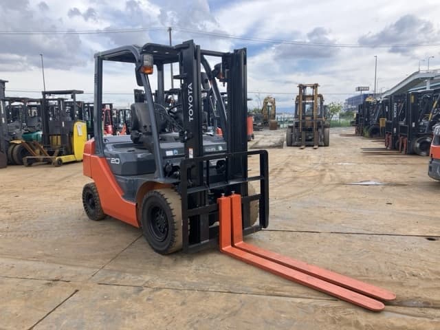 Forklift — Auction (lot 8461-14030)