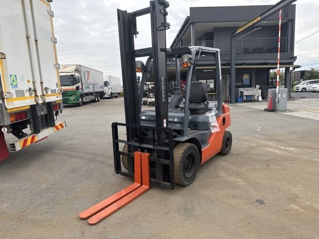 Forklift — Auction (lot 8461-14032)