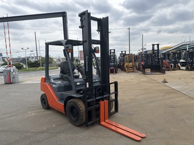 Forklift — Auction (lot 8461-14032)