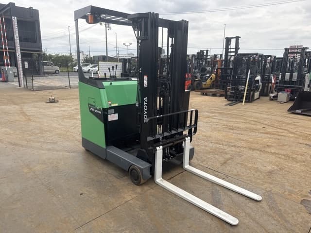 Reach Forklift — Auction (lot 8461-14034)