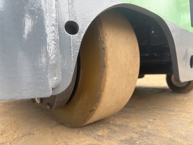 Reach Forklift — Auction (lot 8461-14034)