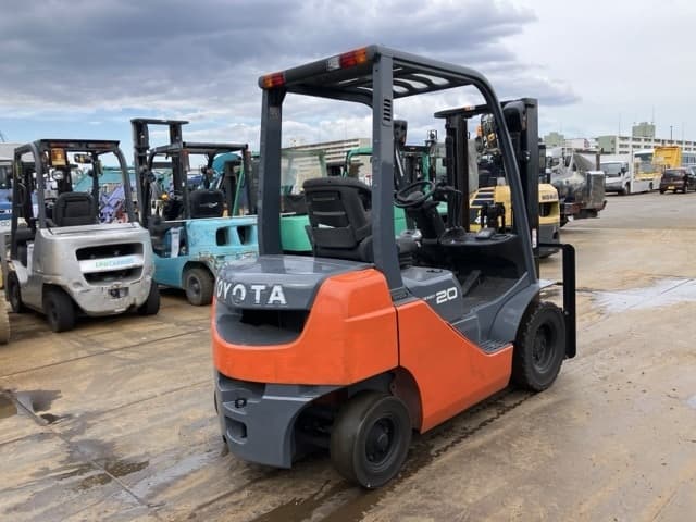 Forklift — Auction (lot 8461-14042)