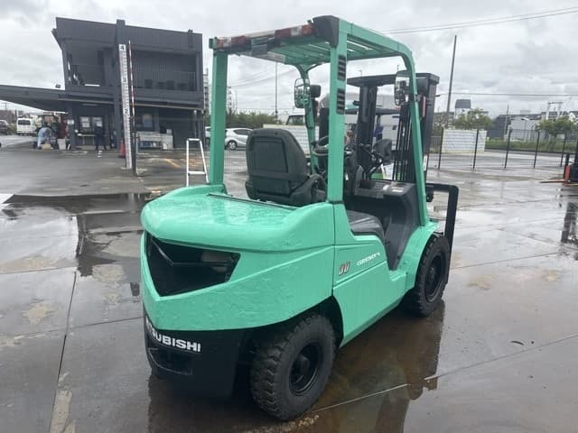 Forklift — Auction (lot 8461-14048)