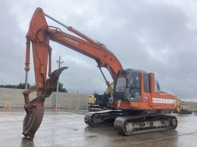 EXCAVATOR — Auction (lot 8461-141)