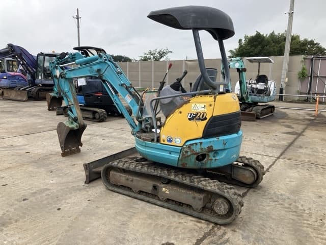 MINI EXCAVATOR — Auction (lot 8461-145)