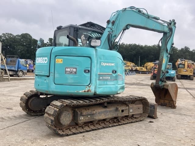 EXCAVATOR — Auction (lot 8461-147)