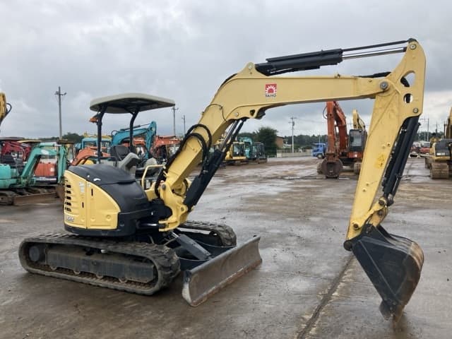 MINI EXCAVATOR — Auction (lot 8461-149)