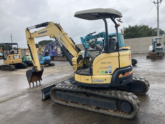 MINI EXCAVATOR — Auction (lot 8461-149)