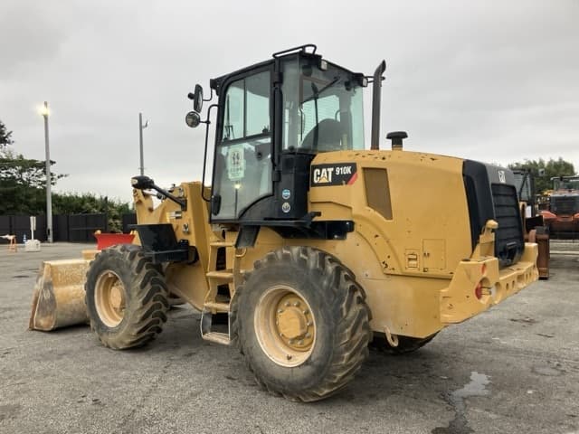 WHEEL LOADER — Auction (lot 8461-15)
