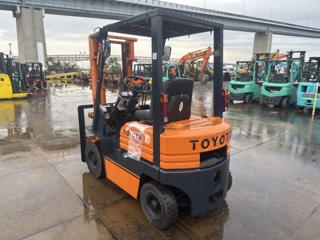 Forklift — Auction (lot 8461-15002)