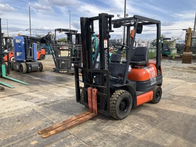 Forklift — Auction (lot 8461-15014)