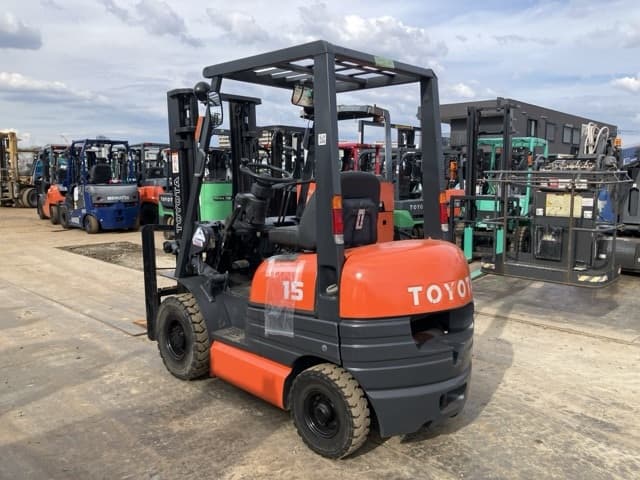 Forklift — Auction (lot 8461-15014)