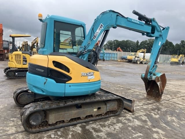 MINI EXCAVATOR — Auction (lot 8461-151)