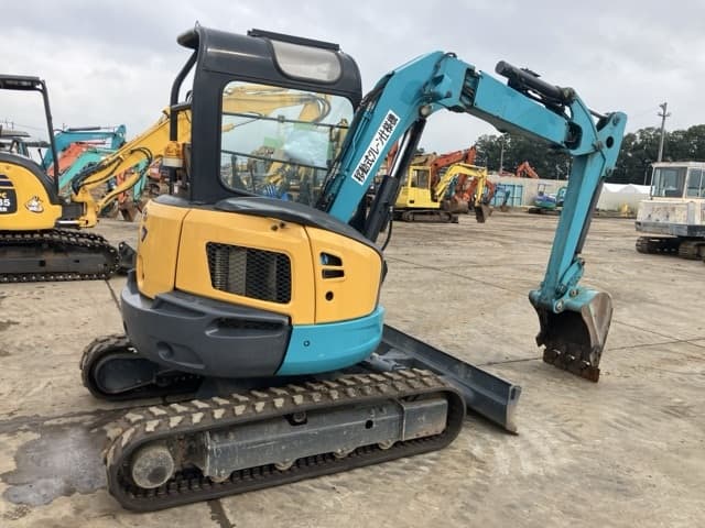 MINI EXCAVATOR — Auction (lot 8461-159)