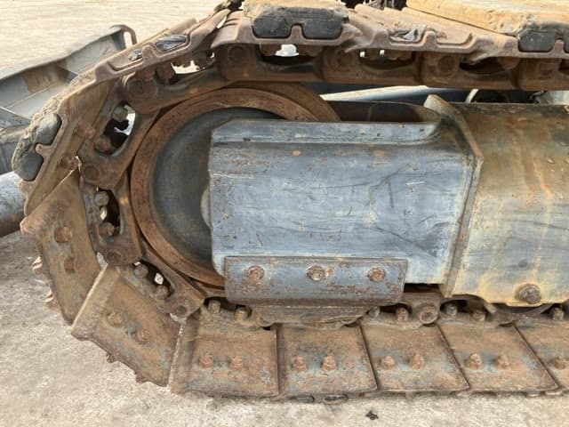 MINI EXCAVATOR — Auction (lot 8461-16)