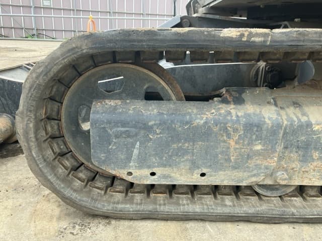 MINI EXCAVATOR — Auction (lot 8461-160)