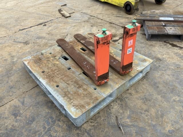 FORKLIFT NAIL — Auction (lot 8461-16503)