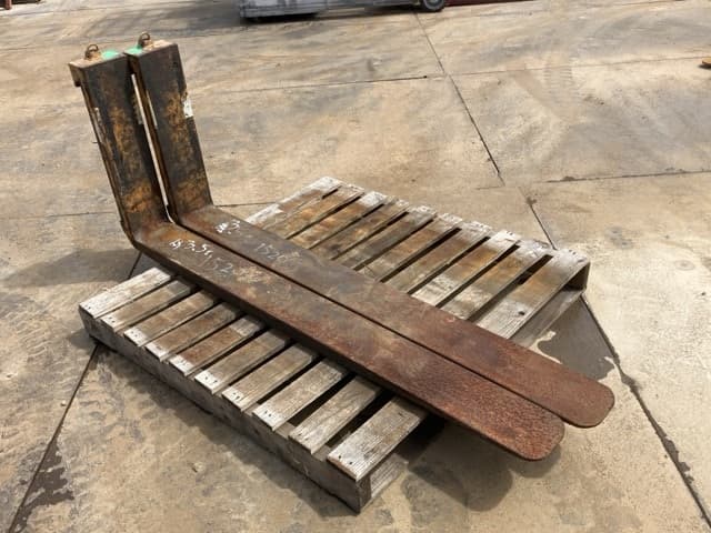 FORKLIFT NAIL — Auction (lot 8461-16505)