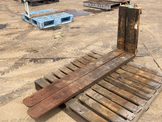 FORKLIFT NAIL — Auction (lot 8461-16505)