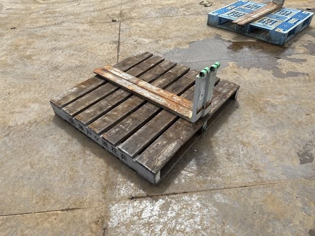 FORKLIFT NAIL — Auction (lot 8461-16507)