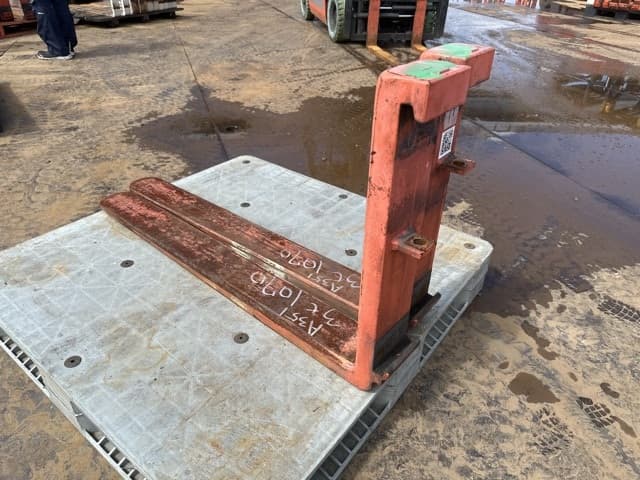 FORKLIFT NAIL — Auction (lot 8461-16511)