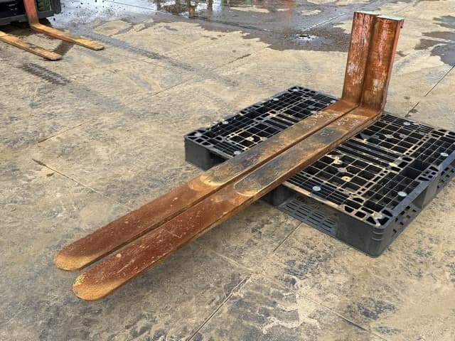 FORKLIFT NAIL — Auction (lot 8461-16512)