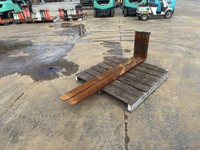 FORKLIFT NAIL — Auction (lot 8461-16514)
