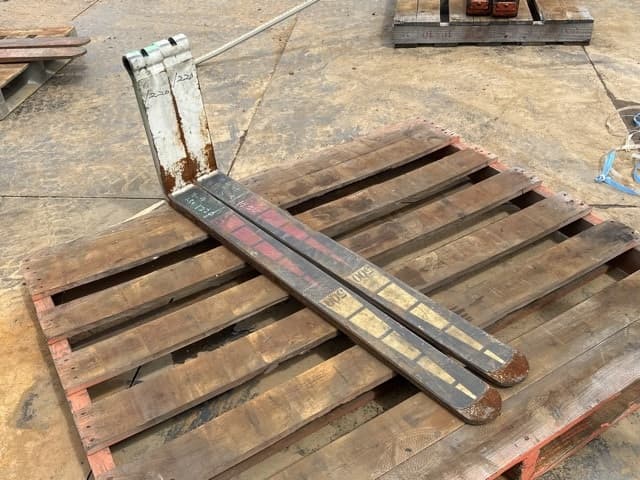 FORKLIFT NAIL — Auction (lot 8461-16517)