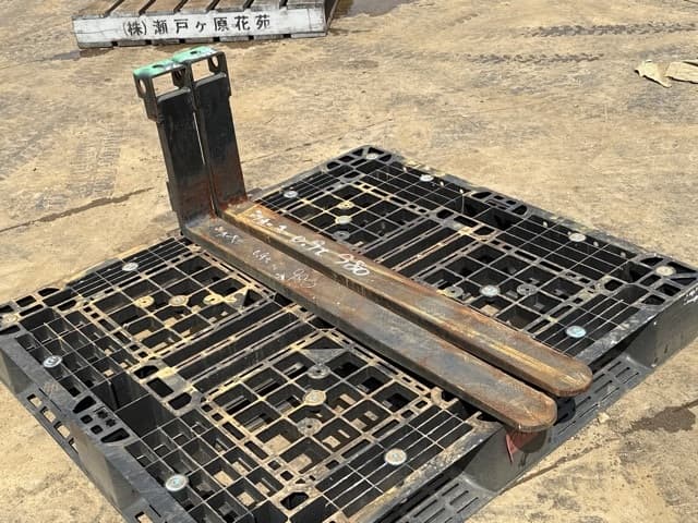 FORKLIFT NAIL — Auction (lot 8461-16518)