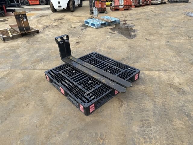 FORKLIFT NAIL — Auction (lot 8461-16520)