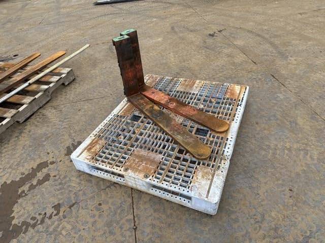 FORKLIFT NAIL — Auction (lot 8461-16521)