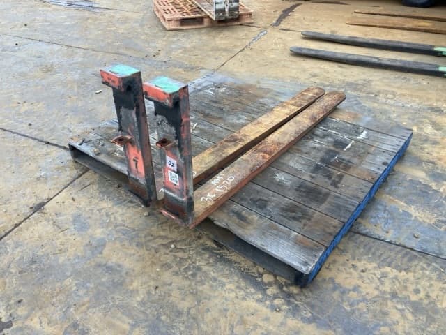 FORKLIFT NAIL — Auction (lot 8461-16522)