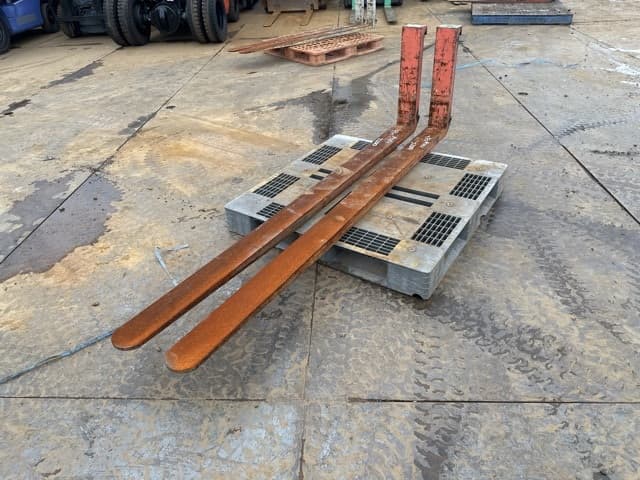 FORKLIFT NAIL — Auction (lot 8461-16523)