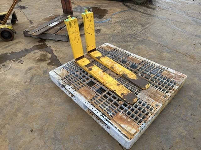 FORKLIFT NAIL — Auction (lot 8461-16524)