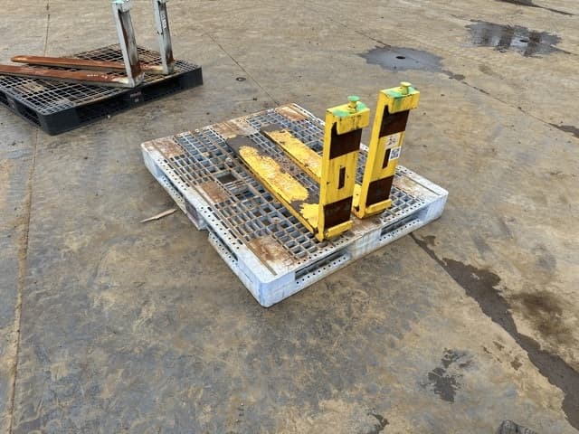FORKLIFT NAIL — Auction (lot 8461-16524)