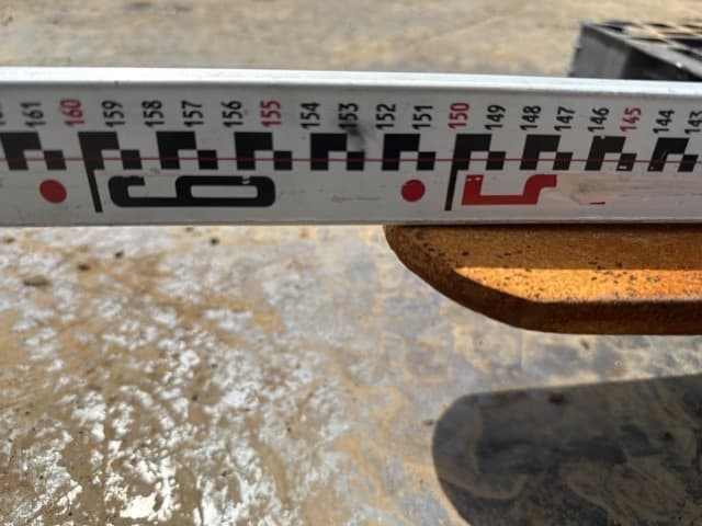 FORKLIFT NAIL — Auction (lot 8461-16527)