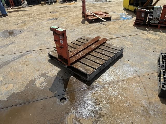 FORKLIFT NAIL — Auction (lot 8461-16528)