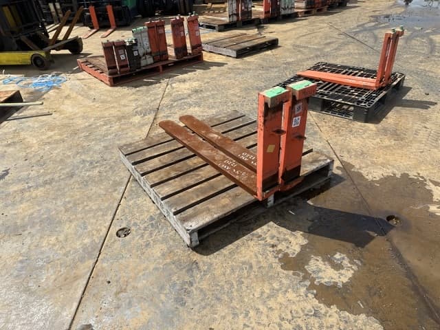FORKLIFT NAIL — Auction (lot 8461-16528)