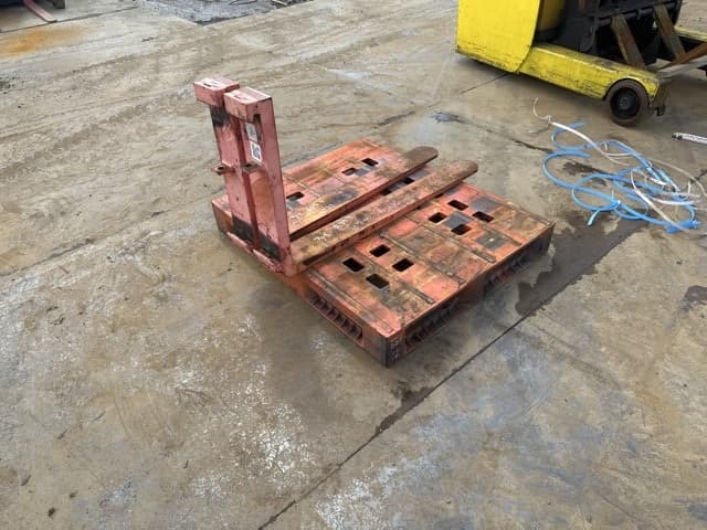 FORKLIFT NAIL — Auction (lot 8461-16530)